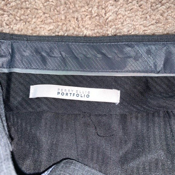 Perry Ellis grey dress pants - Picture 5 of 7